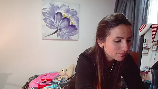 Snapshot of vanessabrown_ chatting on 12.23.24 vanessabrown online show from 12.23.24