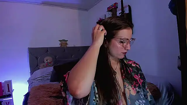 vanessabrown  online show from 03.06.26