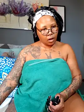 PearlSexxy69 online show from 03.12.25