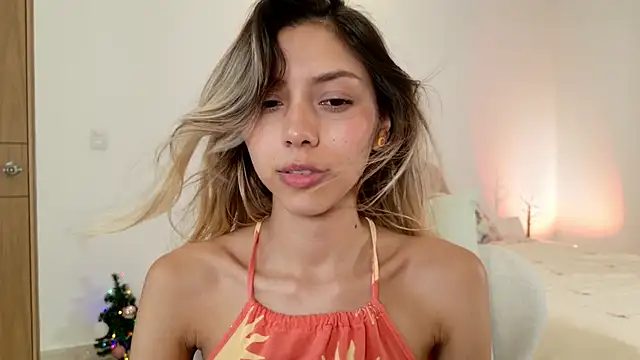 Sensualtease online show from 12.12.24