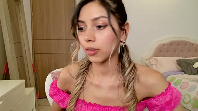 Sensualtease online show from 01.25.25