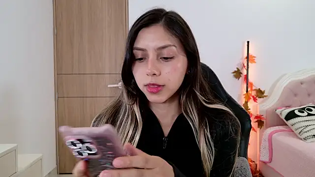 Sensualtease online show from 10.01.25