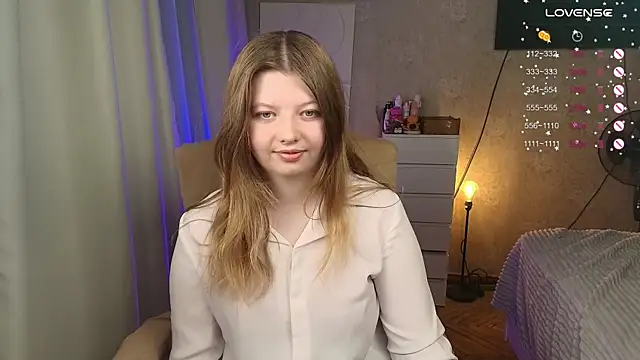 Snapshot of Vivian_cutie chatting on 01.14.26 Vivian cutie online show from 01.14.26