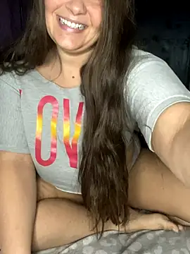 CamilaLovexoxo online show from 12.16.25