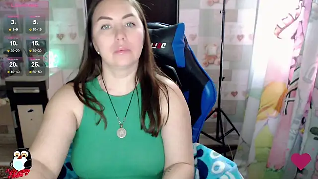 Snapshot of Korolek12 chatting on 01.23.25 Korolek12 online show from 01.23.25