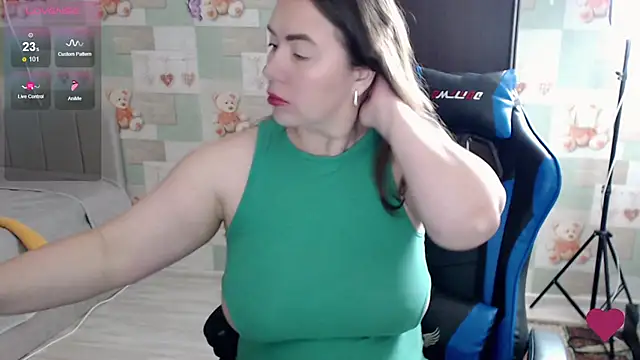 Snapshot of Korolek12 chatting on 05.29.26 Korolek12 online show from 05.29.26