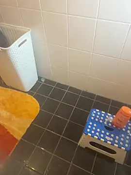 Snapshot of Mark3706 chatting on 01.17.25 Mark3706 online show from 01.17.25