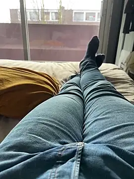 Snapshot of Mark3706 chatting on 02.26.25 Mark3706 online show from 02.26.25