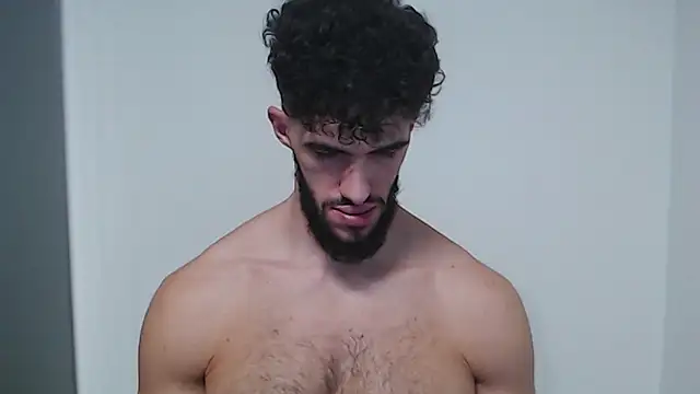 Snapshot of hiddenf chatting on 10.19.25 hiddenf online show from 10.19.25