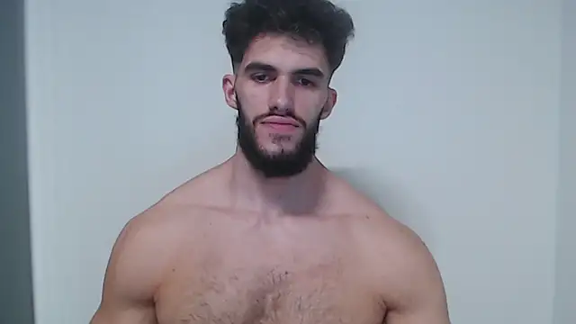 Snapshot of hiddenf chatting on 11.02.25 hiddenf online show from 11.02.25