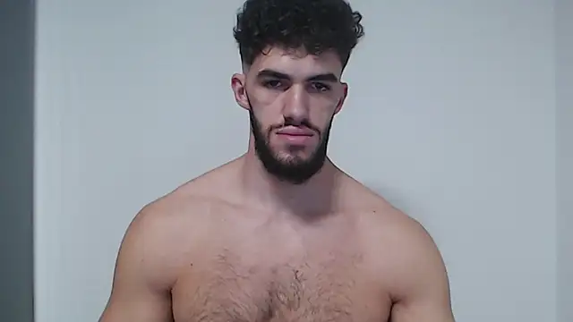 Snapshot of hiddenf chatting on 11.21.25 hiddenf online show from 11.21.25