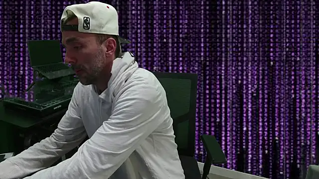 kuruptxxx live online show from 03.11.25