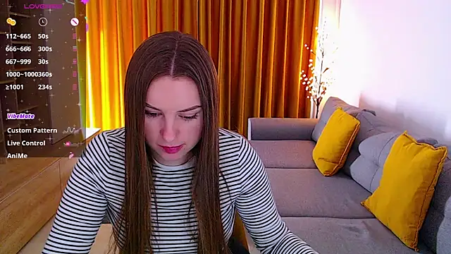  Mia Adams online show from 03.04.25