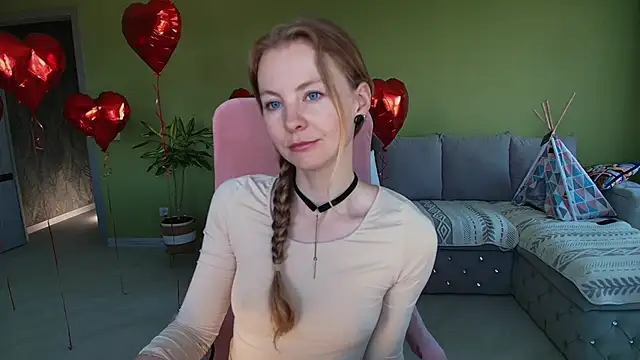 Cuddle Cat online show from 05.31.26