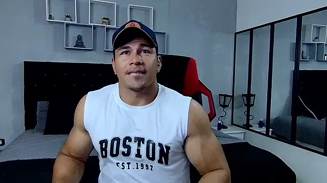 tyler hank01 online show from 02.01.25