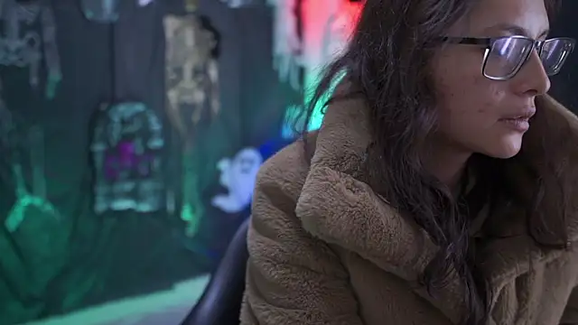 Kyomi chang online show from 10.17.25