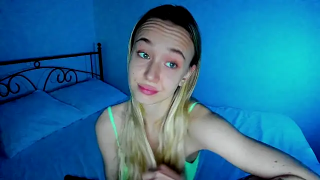 SexyCocobutt online show from 02.12.25