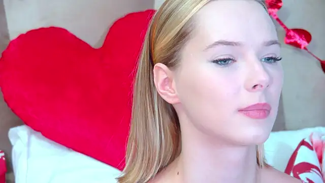 Snapshot of GentleRossi chatting on 02.10.26 GentleRossi online show from 02.10.26