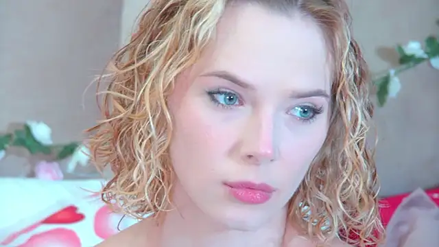 Snapshot of GentleRossi chatting on 02.25.26 GentleRossi online show from 02.25.26