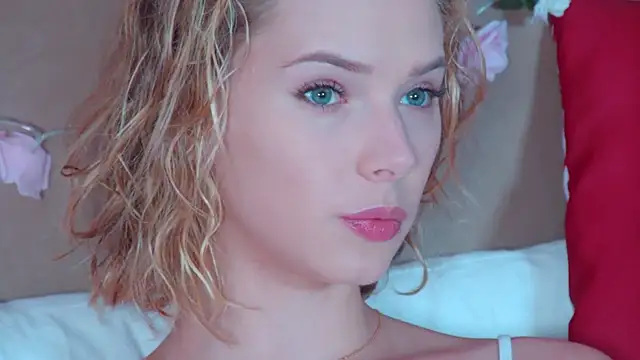 Snapshot of GentleRossi chatting on 03.10.26 GentleRossi online show from 03.10.26