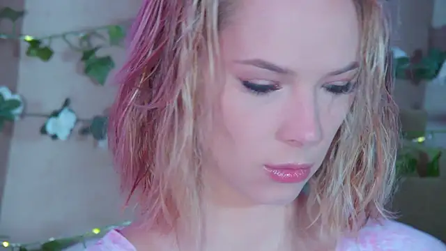 Snapshot of GentleRossi chatting on 03.25.26 GentleRossi online show from 03.25.26