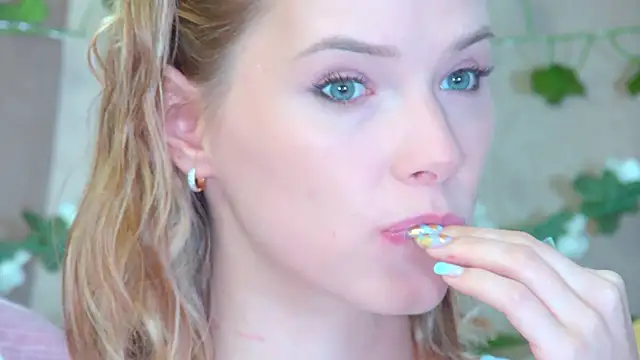 Snapshot of GentleRossi chatting on 04.07.26 GentleRossi online show from 04.07.26