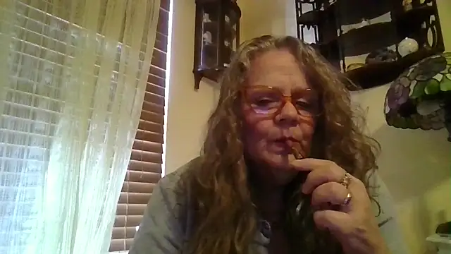 DestineeLoverGirl online show from 03.25.26