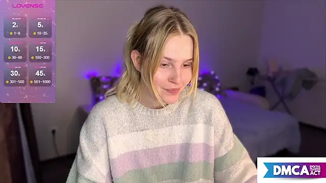 Snapshot of Chanel_Gill chatting on 12.17.24 Chanel Gill online show from 12.17.24