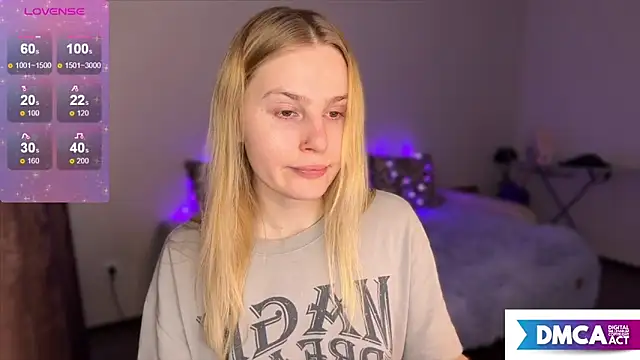 Snapshot of Chanel_Gill chatting on 12.19.24 Chanel Gill online show from 12.19.24