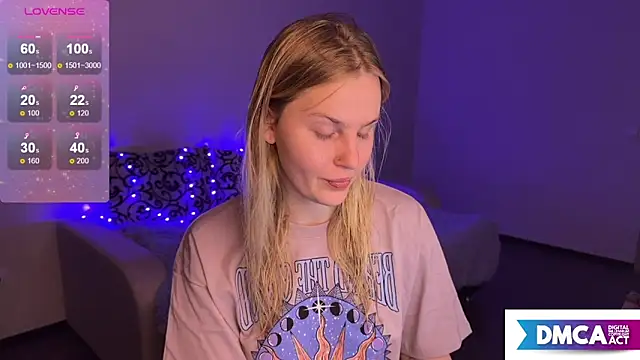 Snapshot of Chanel_Gill chatting on 01.01.25 Chanel Gill online show from 01.01.25