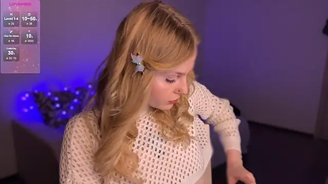 Snapshot of Chanel_Gill chatting on 01.17.25 Chanel Gill online show from 01.17.25