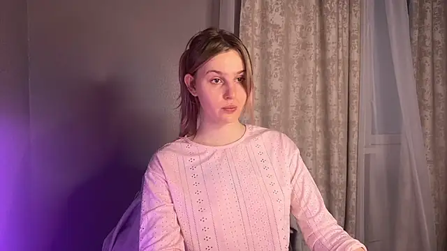 Snapshot of Chanel_Gill chatting on 01.29.25 Chanel Gill online show from 01.29.25