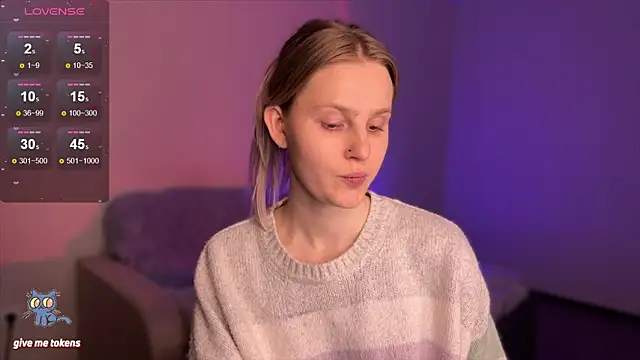 Snapshot of Chanel_Gill chatting on 02.23.25 Chanel Gill online show from 02.23.25