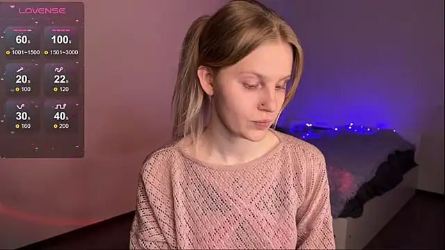 Snapshot of Chanel_Gill chatting on 03.16.25 Chanel Gill online show from 03.16.25