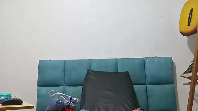 Allyson Devil online show from 04.06.26