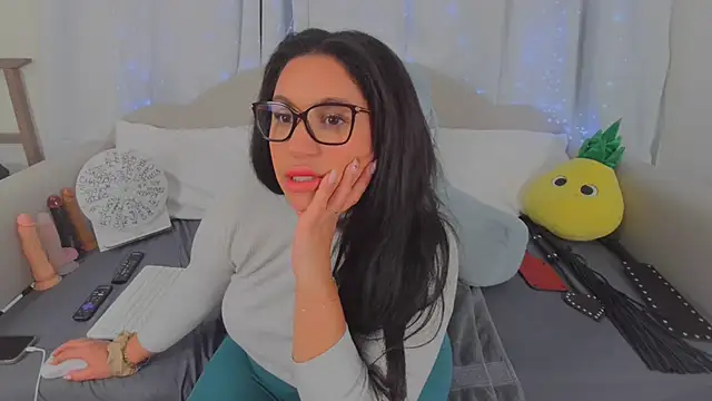 Snapshot of MeghanXO chatting on 02.09.26 MeghanXO online show from 02.09.26