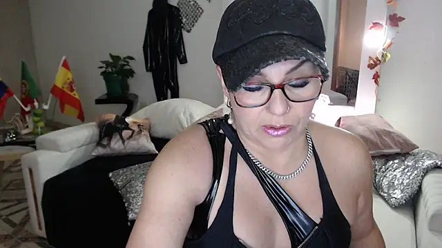 Myrnasexxx online show from 02.05.25