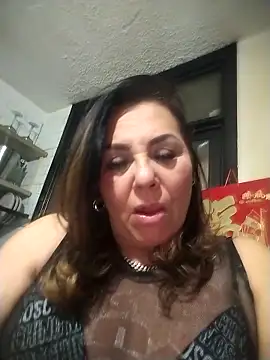 Snapshot of Myrnasexxx chatting on 02.17.26 Myrnasexxx online show from 02.17.26