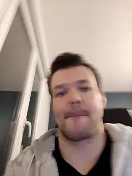 Snapshot of antoinepassion chatting on 01.25.25 antoinepassion online show from 01.25.25