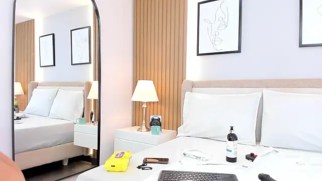 Snapshot of bounce_katty chatting on 01.13.26 bounce katty online show from 01.13.26