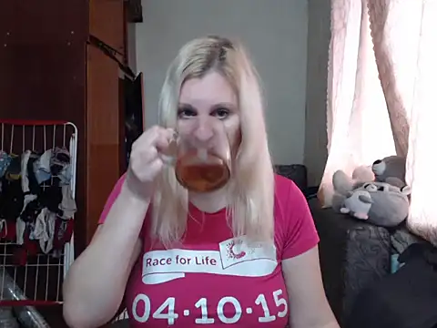 BustyBlond online show from 01.11.25