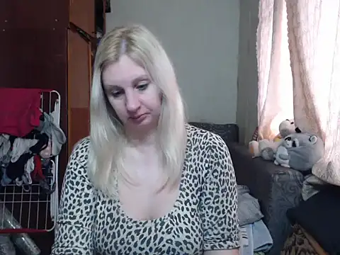 BustyBlond online show from 01.29.25