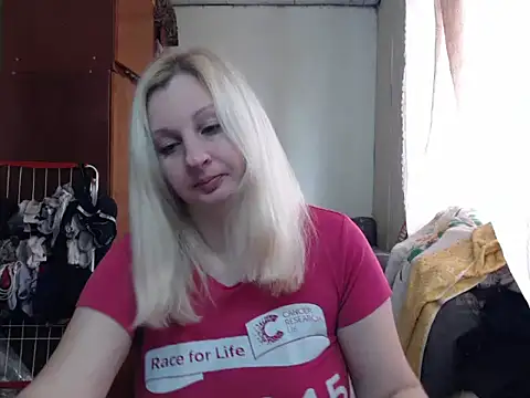 BustyBlond online show from 02.10.25