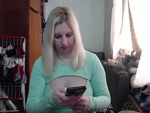 BustyBlond online show from 02.15.25