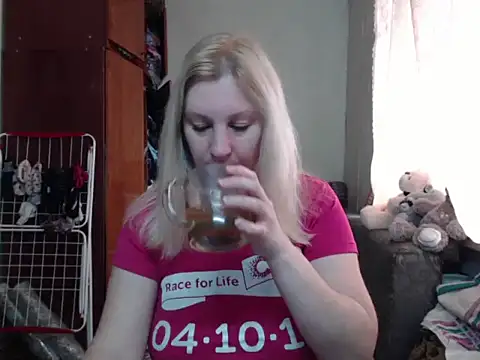 BustyBlond online show from 03.04.25