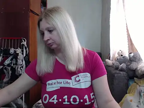 BustyBlond online show from 03.12.25