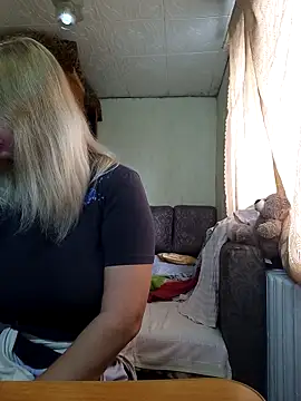 BustyBlond online show from 10.24.25