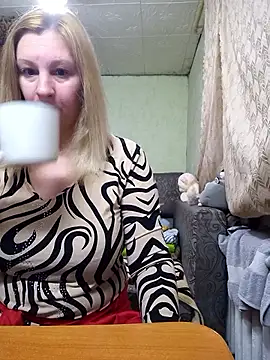 BustyBlond online show from 02.05.26