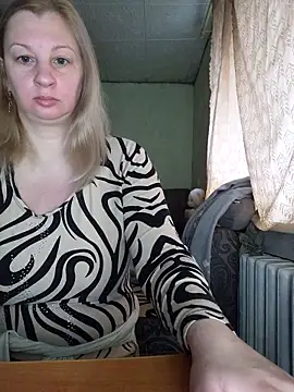 BustyBlond online show from 02.14.26