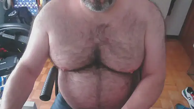 mikeyhotbear online show from 01.27.25